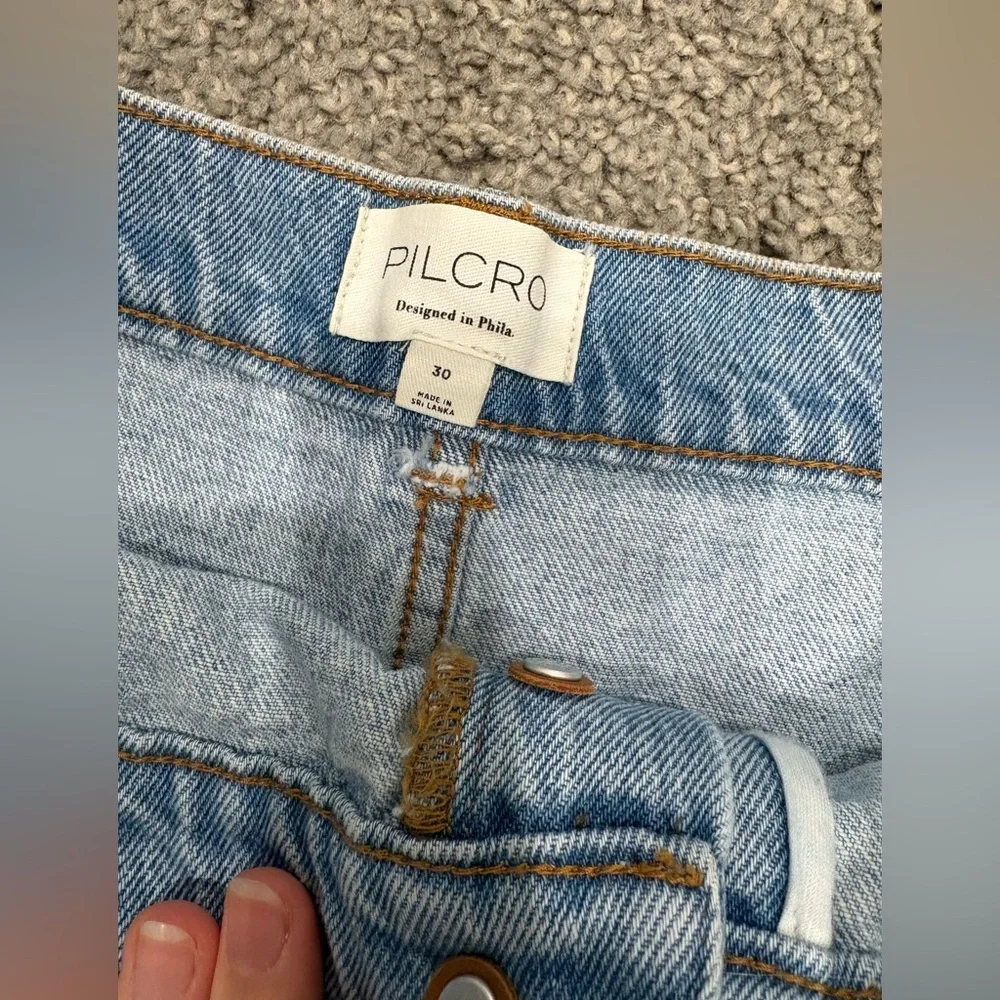 Anthropologie NWTO jean shorts with floral pockets - Picture 9 of 12